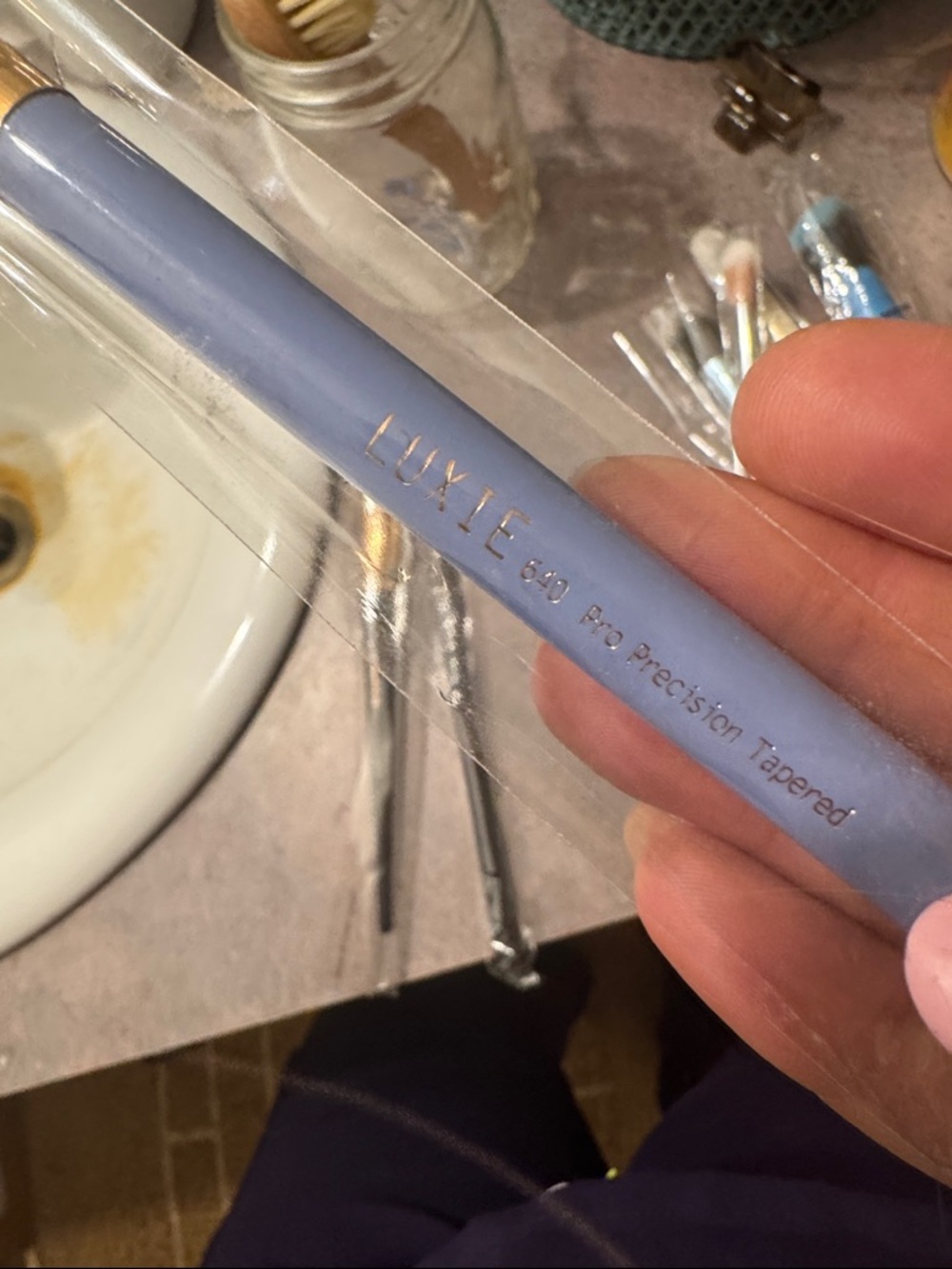 Multicolor Makeup Brushes - Picture 6 of 8